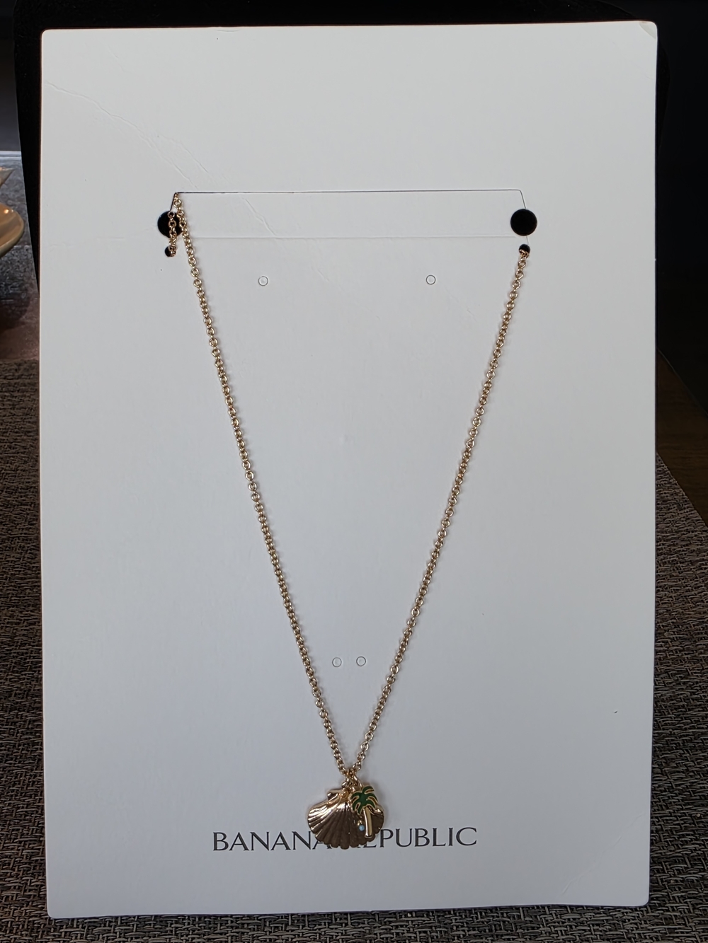 Banana Republic Gold Shell Charm Necklace